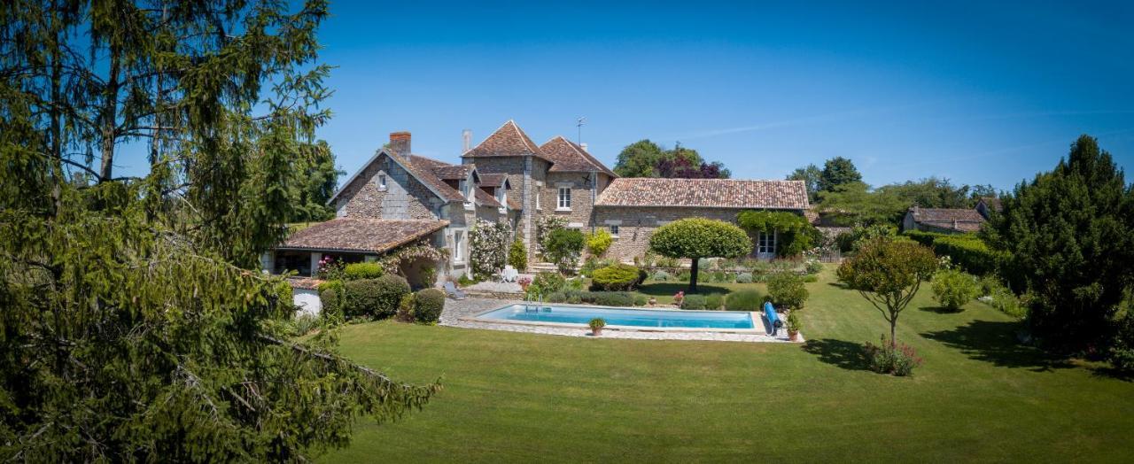 Chambres D'Hotes La Pocterie Vouneuil-sur-Vienne Exterior foto