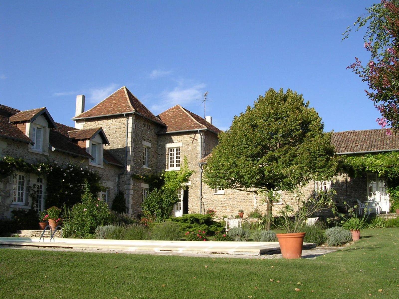 Chambres D'Hotes La Pocterie Vouneuil-sur-Vienne Exterior foto